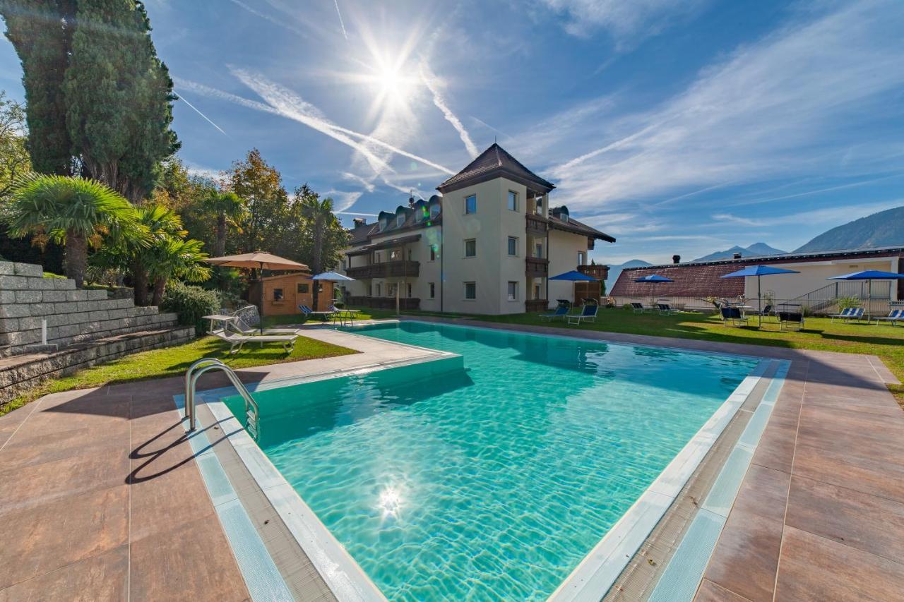Fruehstuecks-Hotel Olympia Тироло Екстериор снимка