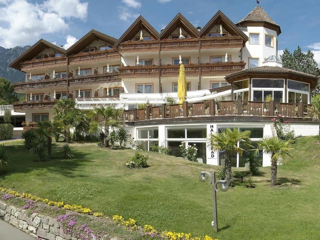 Fruehstuecks-Hotel Olympia Тироло Екстериор снимка